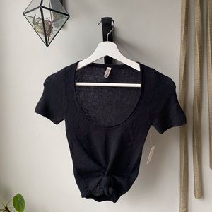 Free People | short sleeve knit scoop neck tank